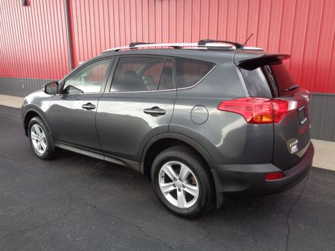 Used 2013 Toyota RAV4 XLE AWD/4WD image 7