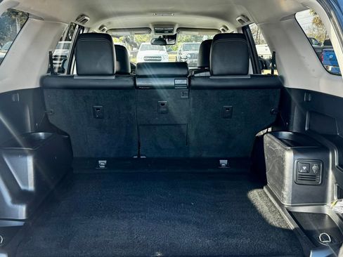 Used 2022 Toyota 4Runner SR5 Premium image 15