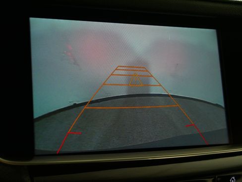 Used 2017 Cadillac XT5 Premium Luxury w/ LPO, Wheel Lock Package image 33