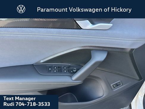 New 2026 Volkswagen Tiguan SE R-Line FWD image 18