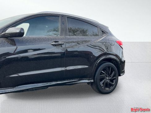 Used 2022 Honda HR-V Sport image 9