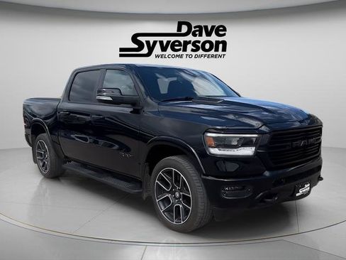 Used 2019 RAM 1500 Laramie AWD/4WD image 3