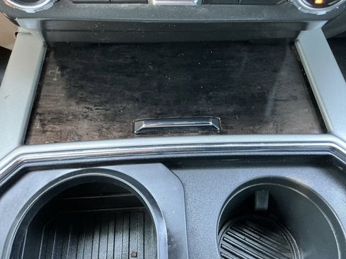 Used 2022 Ford F250 Lariat w/ Lariat Value Package image 60