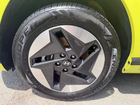Used 2024 Hyundai Kona SEL FWD image 49