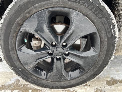 Certified 2021 Jeep Compass Latitude w/ Sun and Sound Group image 9