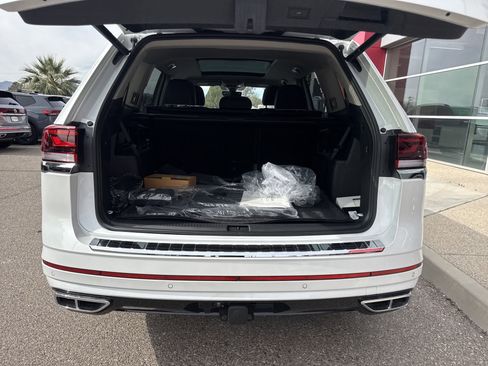 New 2026 Volkswagen Atlas SEL Premium R-Line AWD/4WD image 8