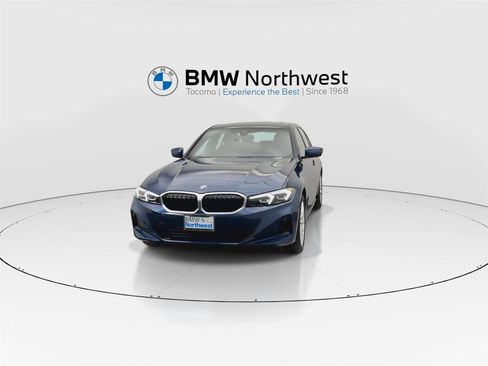 Used 2023 BMW 330i xDrive Sedan w/ Driving Assistance Package AWD/4WD image 8