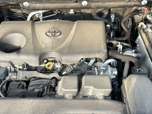 Used 2024 Toyota RAV4 XLE w/ Convenience Package AWD/4WD image 34