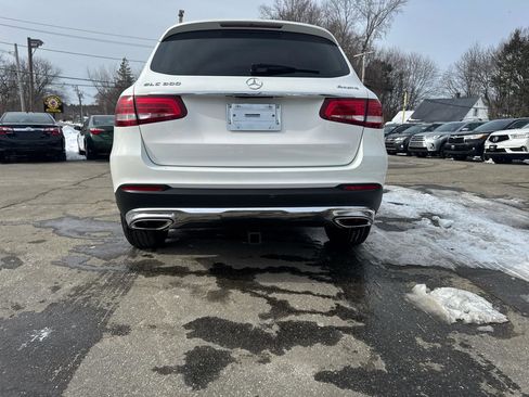 Used 2019 Mercedes-Benz GLC 300 4MATIC image 11