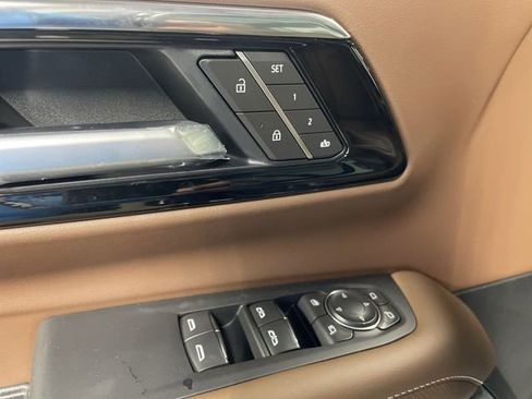New 2026 Chevrolet Suburban High Country w/ Sun And Tow Package AWD/4WD image 13
