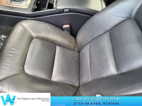 Used 2010 Volvo XC70 3.2 image 12