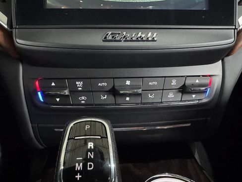 Used 2019 Maserati Ghibli S GranLusso AWD/4WD image 31
