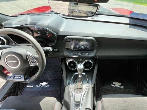 Certified 2020 Chevrolet Camaro ZL1 RWD image 21
