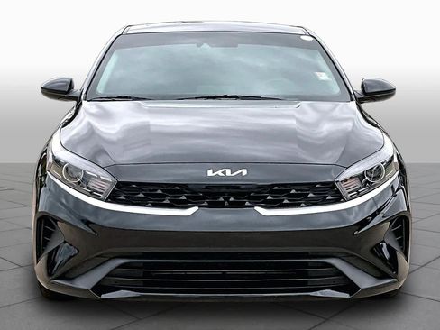 Used 2024 Kia Forte LXS FWD image 4