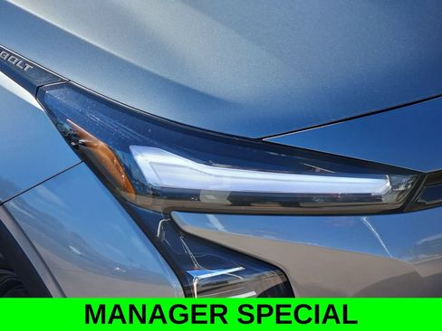 New 2027 Chevrolet Bolt RS w/ Technology Package FWD image 33