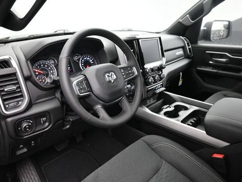 New 2026 RAM 1500 4x4 Crew Cab image 5