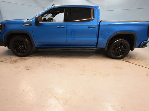 Used 2024 GMC Sierra 1500 Elevation w/ X31 Off-Road Package AWD/4WD image 30