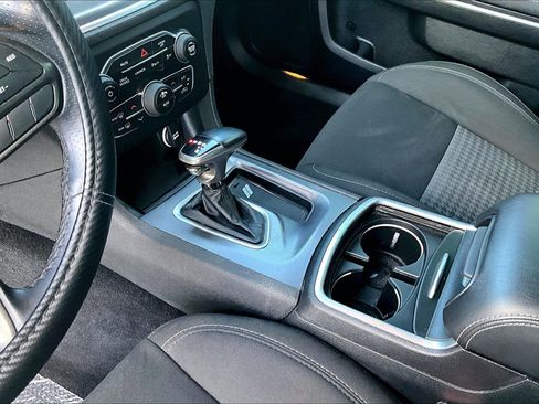 Used 2020 Dodge Charger Scat Pack w/ Navigation & Travel Group RWD image 18