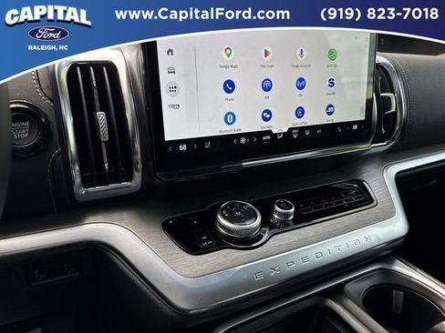 New 2025 Ford Expedition Max Platinum image 29