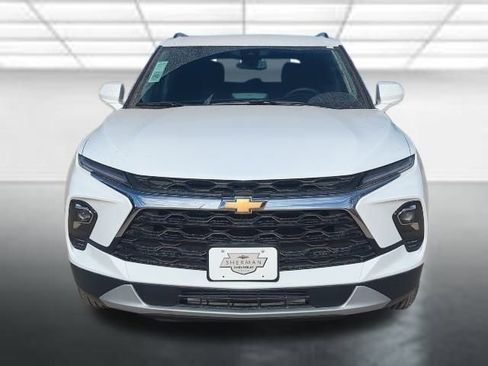 New 2026 Chevrolet Blazer LT w/ Convenience Package FWD image 23