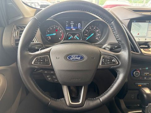 Used 2017 Ford Escape Titanium AWD/4WD image 17