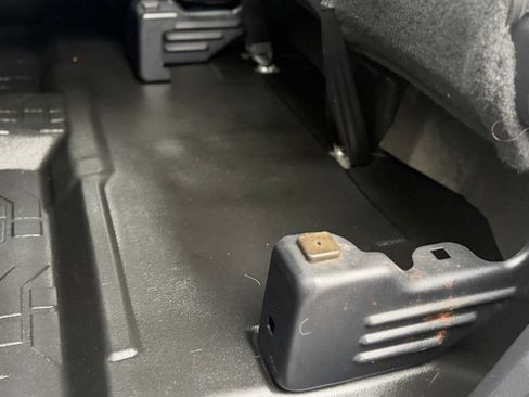 Used 2021 Toyota Tundra SR image 55