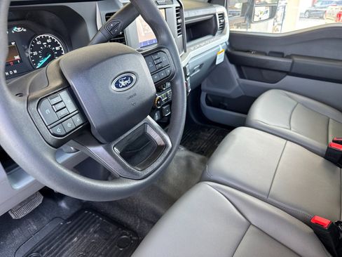 New 2024 Ford F550 4x4 Regular Cab Super Duty image 9