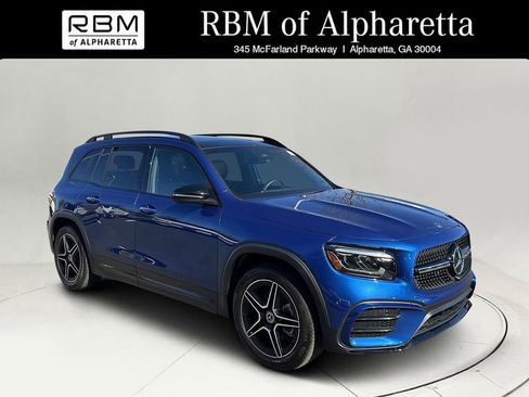 Certified 2025 Mercedes-Benz GLB 250 image 1