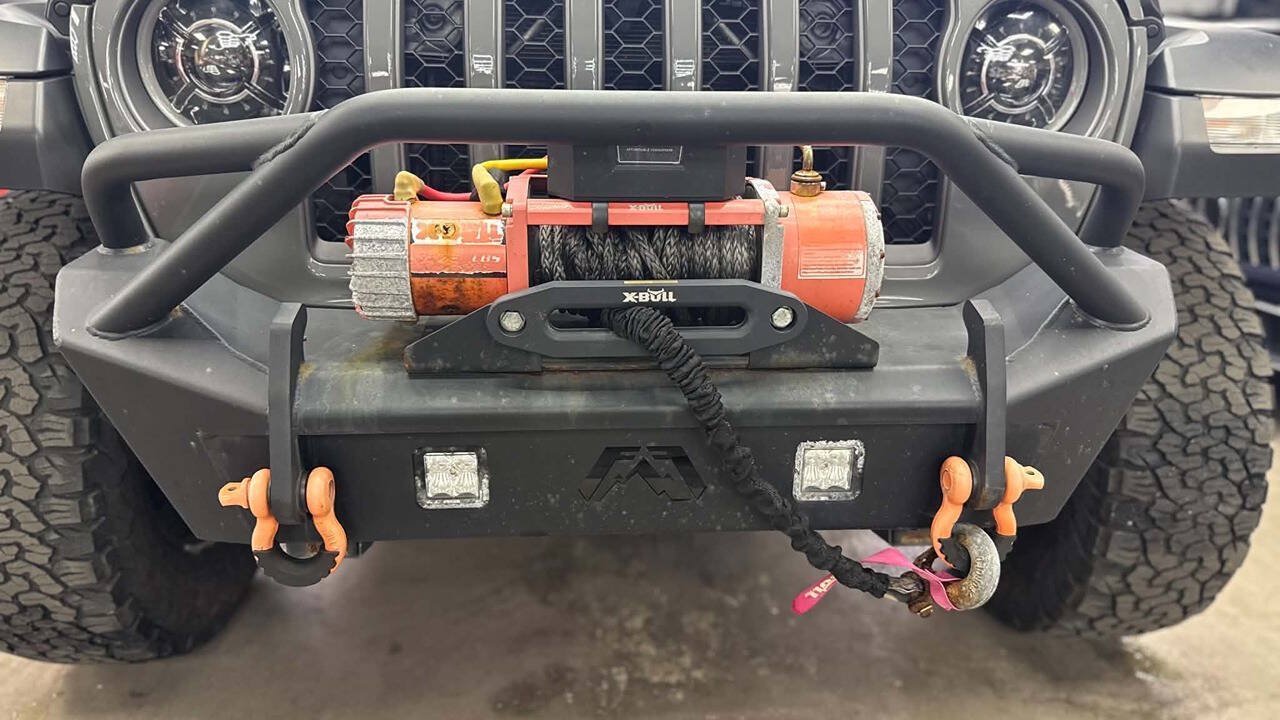 Used 2021 Jeep Gladiator Mojave w/ Cold Weather Group AWD/4WD image 9