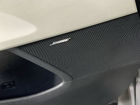 Used 2022 Kia Sorento SX Prestige w/ Panoramic Sunroof Package image 19