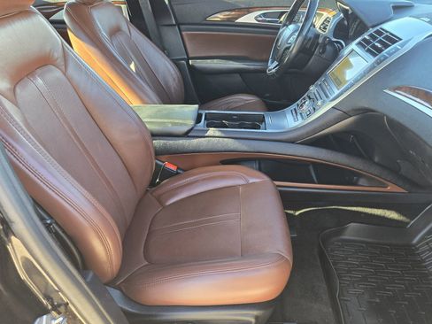 Used 2020 Lincoln MKZ Reserve w/ Monochromatic Package image 15