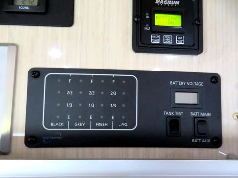 Used 2014 Mercedes-Benz Sprinter 3500 image 66