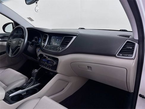 Used 2018 Hyundai Tucson Value image 43