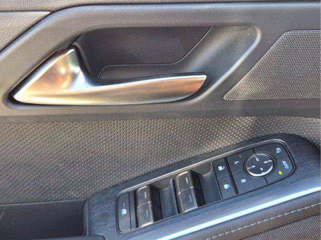 Used 2024 Lexus GX 550 w/ Accessory Package (2T) AWD/4WD image 24