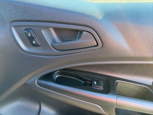 Used 2018 Ford Transit Connect XL image 21