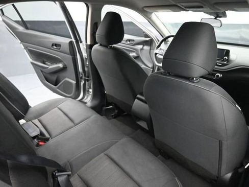 Used 2024 Nissan Altima 2.5 S FWD image 21