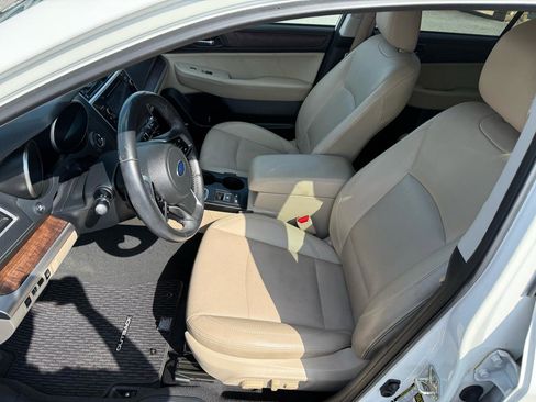 Used 2019 Subaru Outback 2.5i Limited image 11