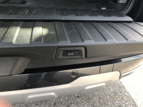 Used 2020 BMW X5 xDrive40i w/ Premium Package image 35