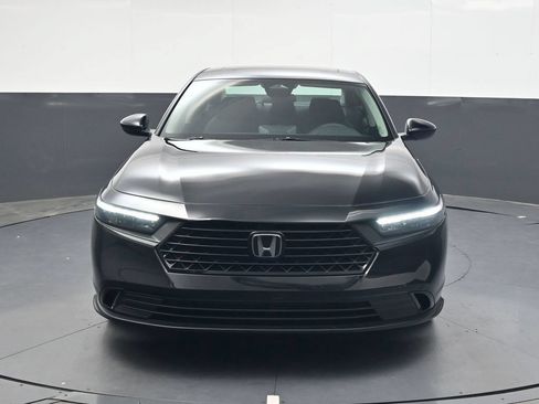 Used 2023 Honda Accord EX image 10