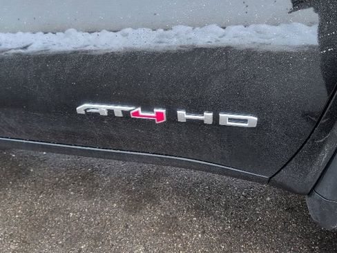 Used 2023 GMC Sierra 2500 AT4 w/ Gooseneck/5TH Wheel Package image 13