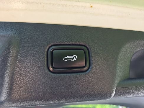 Used 2022 Hyundai Palisade Limited AWD/4WD image 11