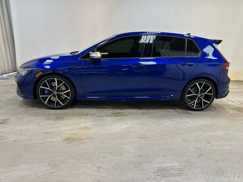 Used 2024 Volkswagen Golf R image 9