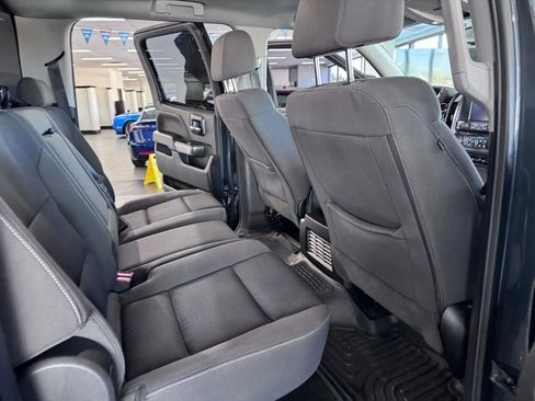 Used 2018 Chevrolet Silverado 1500 LT w/ LT Eassist Package image 14