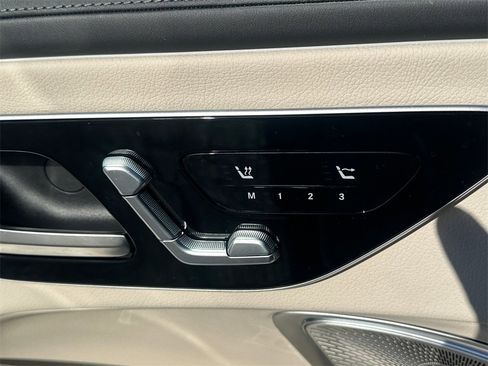 Certified 2024 Mercedes-Benz CLE 300 4MATIC Cabriolet image 8