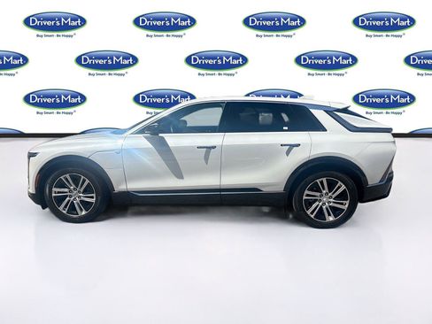 Used 2024 Cadillac Lyriq Tech RWD image 4