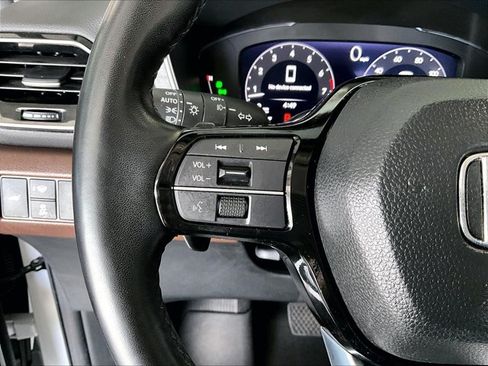 Used 2023 Honda Pilot Elite image 20