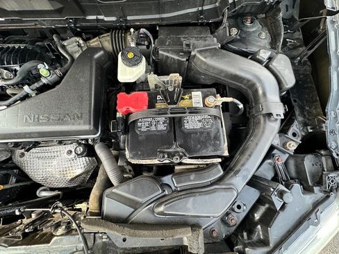 Used 2016 Nissan Rogue SL w/ SL Premium Package image 34