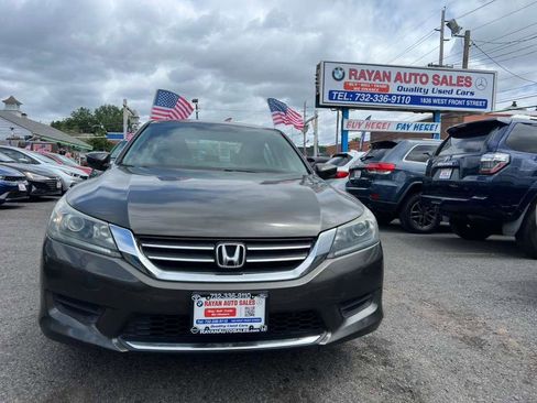 Used 2015 Honda Accord LX image 3