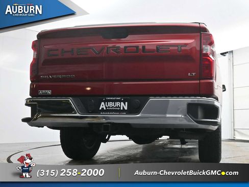 Used 2021 Chevrolet Silverado 1500 LT image 21