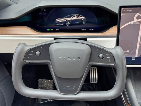 Used 2022 Tesla Model S AWD/4WD image 19